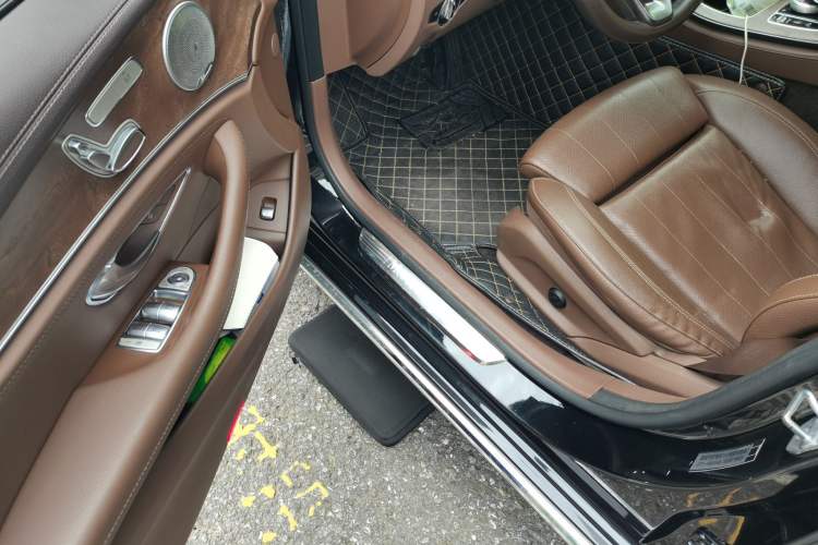 Used Mercedes-Benz E-Class 2018 Facelift E 200 L Driver Seat