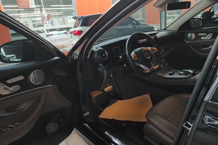 Used Mercedes-Benz E-Class 2018 Restyled E 300 L Sport Luxury Edition Driver Seat