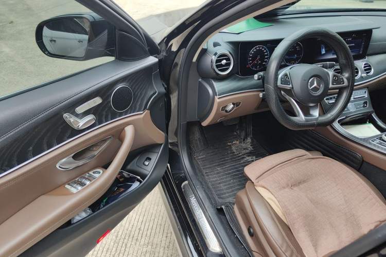Used Mercedes-Benz E-Class 2018 E 200 Sport 4MATIC Driver Seat
