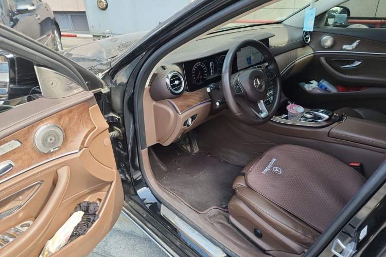 Used Mercedes-Benz E-Class 2018 Facelift E 200 L Driver Seat