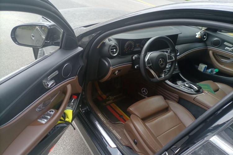 Used Mercedes-Benz E-Class 2018 Facelift E 200 L Sport 4MATIC Driver Seat