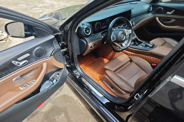 Used Mercedes-Benz E-Class 2018 Facelift E 200 L Sport Edition Driver Seat