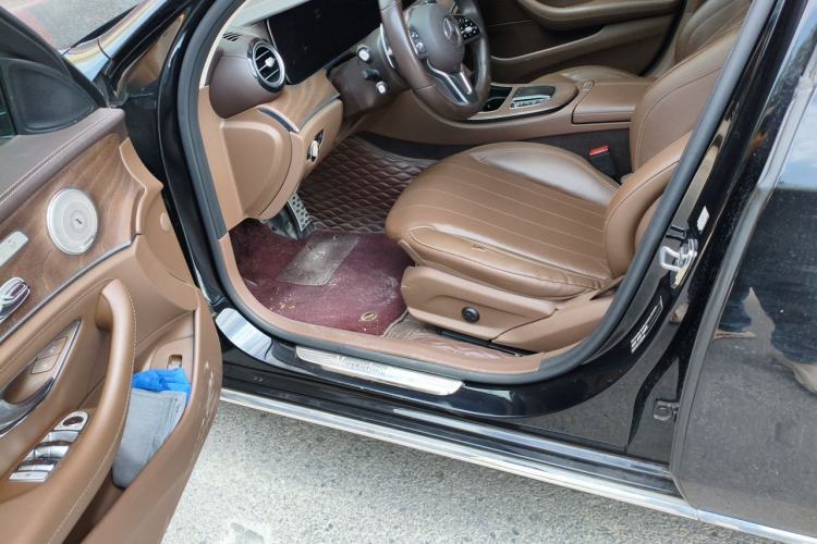 Used Mercedes-Benz E-Class 2018 Facelifted E 300 L Stylish Version Driver Seat