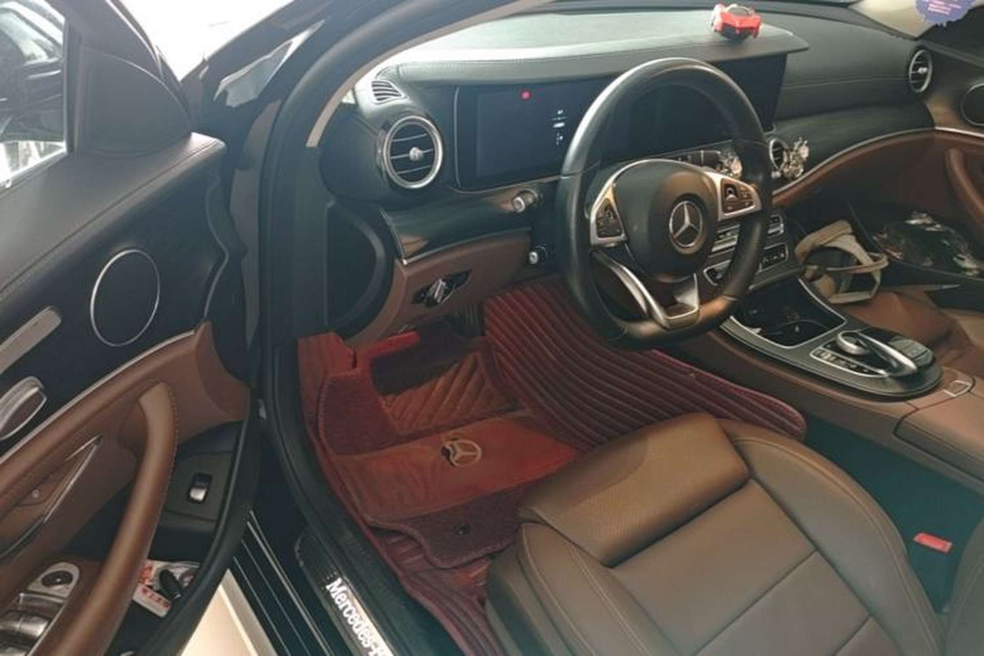 Used Mercedes-Benz E-Class 2018 Facelift E 200 L Sport Edition Driver Seat