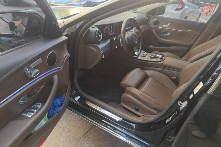 Used Mercedes-Benz E-Class 2018 Facelift E 200 L Driver Seat