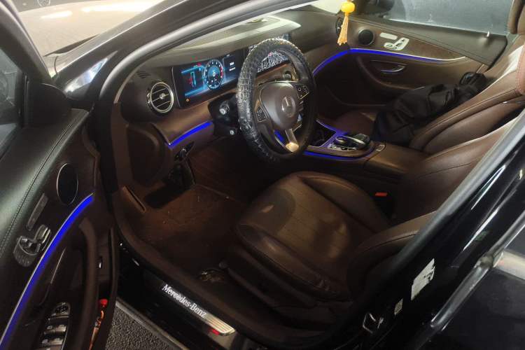 Used Mercedes-Benz E-Class 2018 Facelift E 300 L Luxury Edition Driver Seat