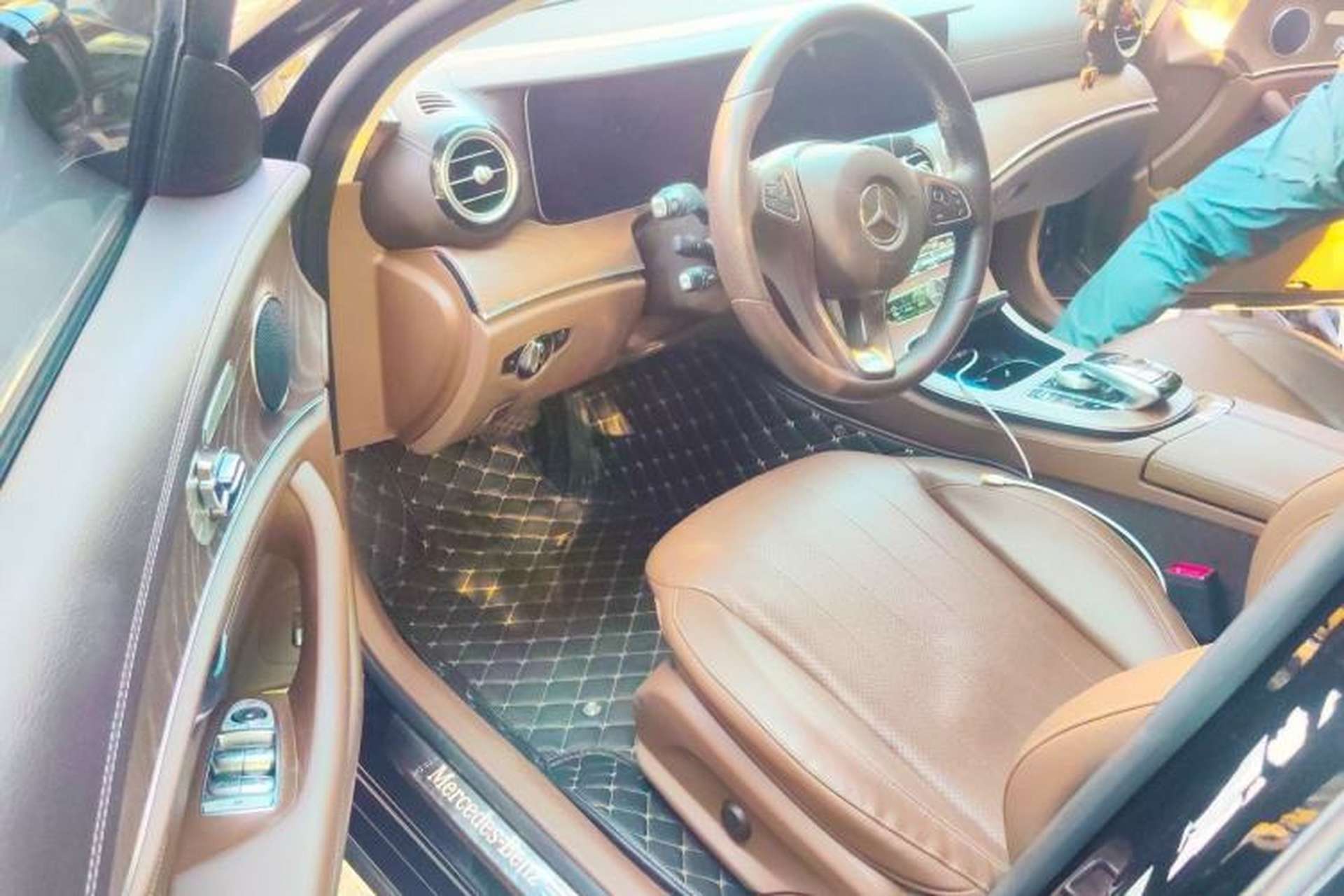 Used Mercedes-Benz E-Class 2018 Facelifted E 300 L Stylish Version Driver Seat