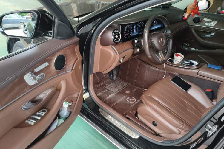 Used Mercedes-Benz E-Class 2018 Restyled E 300 L Sport Luxury Edition Driver Seat