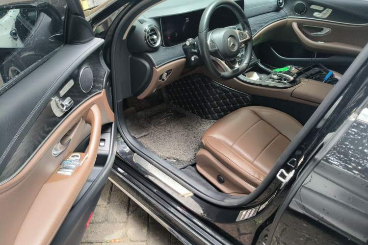 Used Mercedes-Benz E-Class 2018 Restyled E 300 L Sport Luxury Edition Driver Seat