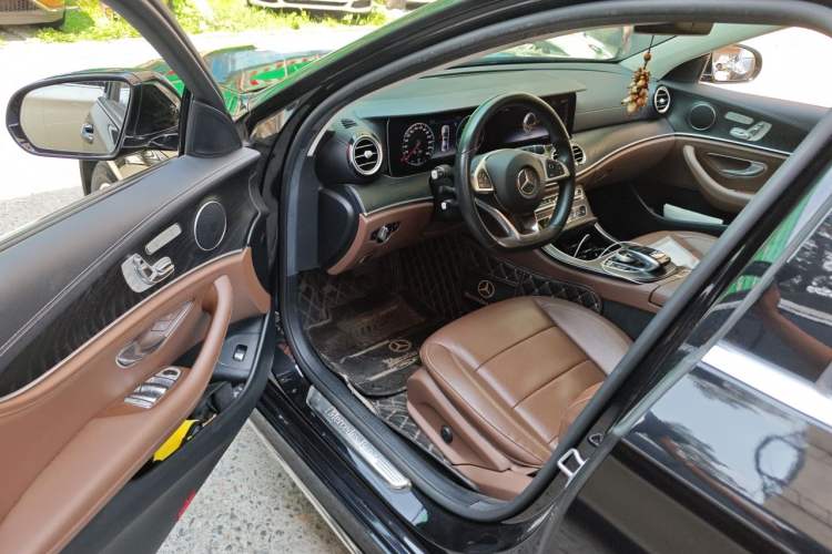 Used Mercedes-Benz E-Class 2018 E 300 L Sport Luxury Edition Driver Seat