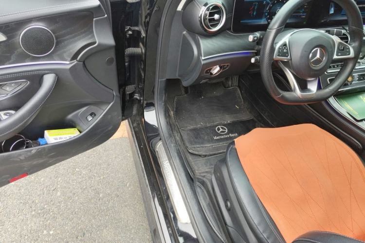 Used Mercedes-Benz E-Class 2018 Restyled E 300 L Sporty and Stylish Edition Driver Seat