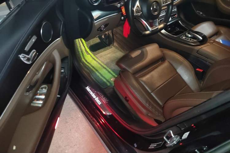 Used Mercedes-Benz E-Class 2018 Facelift E 200 L Sport Edition Driver Seat