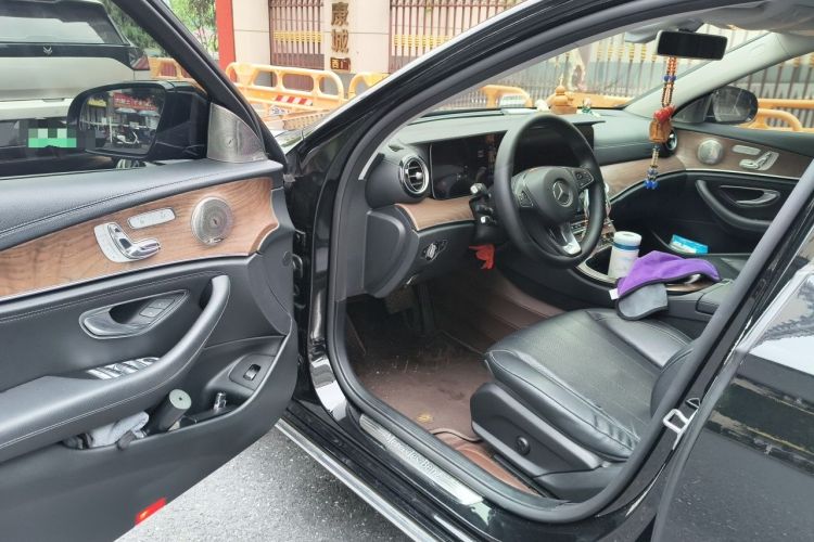 Used Mercedes-Benz E-Class 2018 Facelifted E 300 L Stylish Version Driver Seat