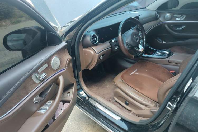 Used Mercedes-Benz E-Class 2018 Facelifted E 300 L Stylish Version Driver Seat
