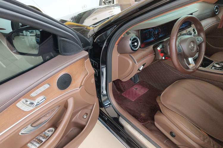 Used Mercedes-Benz E-Class 2018 Facelifted E 300 L Stylish Version Driver Seat