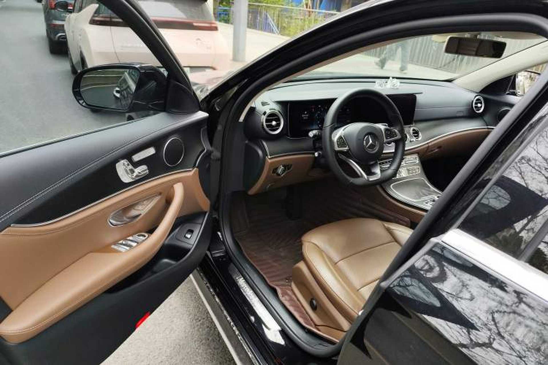 Used Mercedes-Benz E-Class 2018 Facelift E 200 L Sport 4MATIC Driver Seat