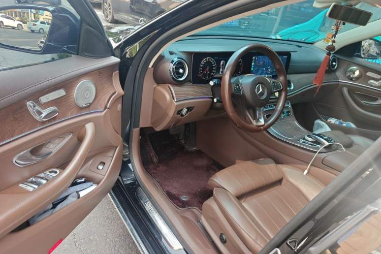 Used Mercedes-Benz E-Class 2018 Facelift E 200 L 4MATIC Driver Seat