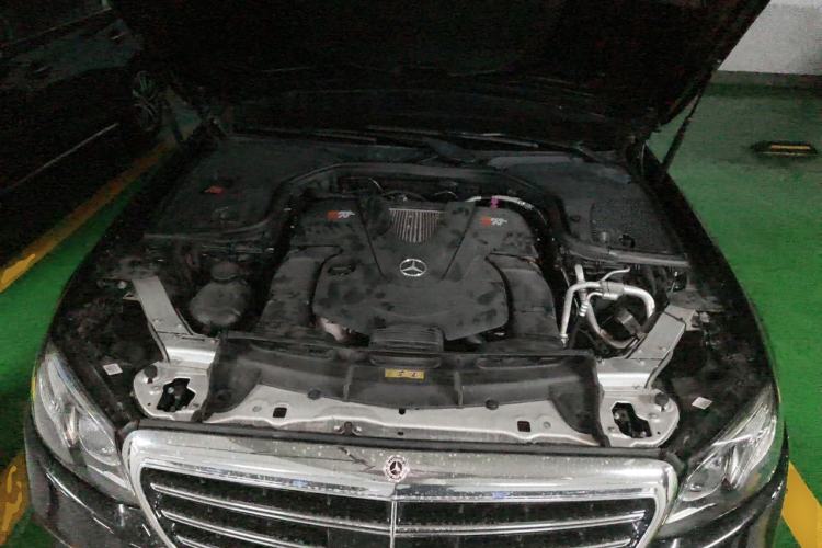 Used Mercedes-Benz E-Class 2018 Facelift E 320 L 4MATIC Engine Bay