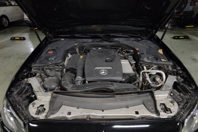 Used Mercedes-Benz E-Class 2018 Restyled E 300 L Sport Luxury Edition Engine Bay