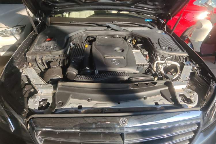 Used Mercedes-Benz E-Class 2018 Facelifted E 300 L Stylish Version Engine Bay