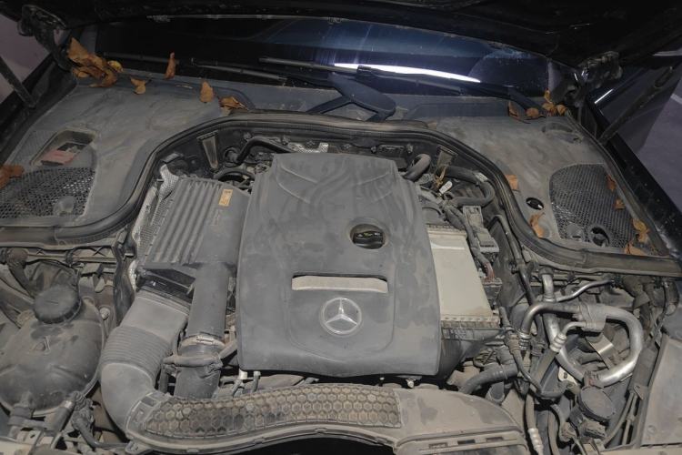 Used Mercedes-Benz E-Class 2018 E 300 L Sport Luxury Edition Engine Bay