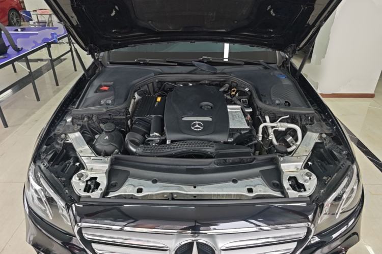 Used Mercedes-Benz E-Class 2018 Restyled E 300 L Sport Luxury Edition Engine Bay