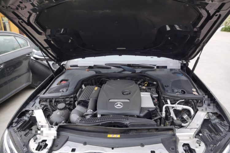 Used Mercedes-Benz E-Class 2018 E 300 L Sport Luxury Edition Engine Bay