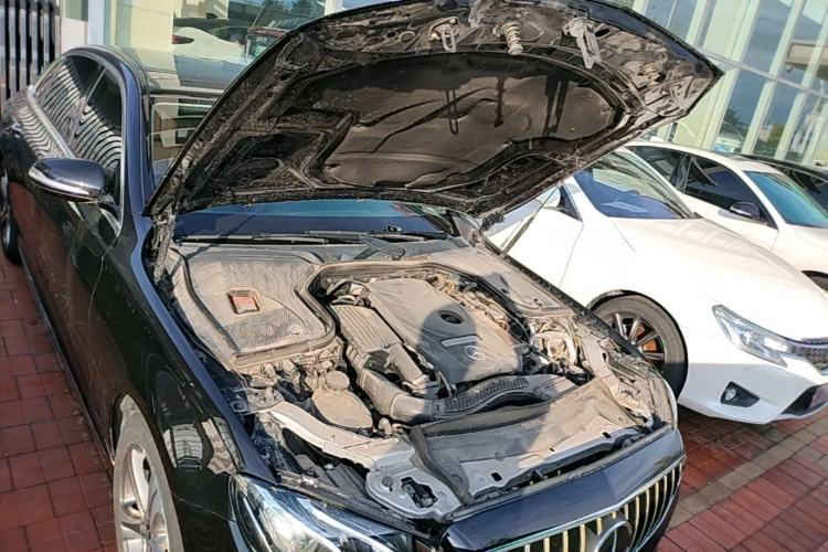 Used Mercedes-Benz E-Class 2018 Facelift E 200 L Sport Edition Engine Bay