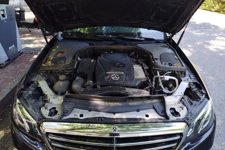 Used Mercedes-Benz E-Class 2018 Facelifted E 300 L Stylish Version Engine Bay