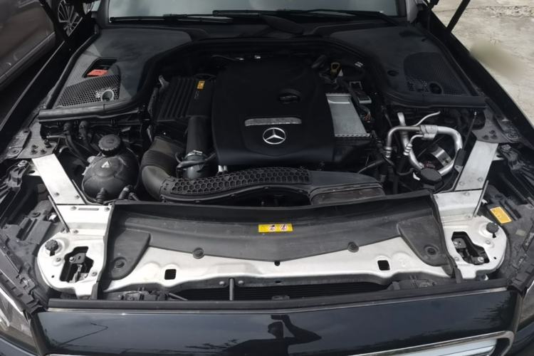 Used Mercedes-Benz E-Class 2018 Restyled E 300 L Sport Luxury Edition Engine Bay