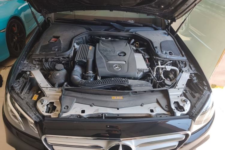 Used Mercedes-Benz E-Class 2018 Restyled E 300 L Sport Luxury Edition Engine Bay