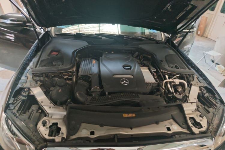 Used Mercedes-Benz E-Class 2018 Facelift E 200 L Engine Bay