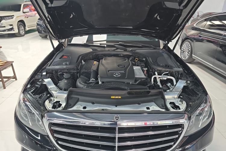 Used Mercedes-Benz E-Class 2018 Facelift E 300 L Luxury Edition Engine Bay