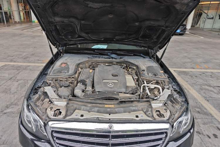 Used Mercedes-Benz E-Class 2018 Facelifted E 300 L Stylish Version Engine Bay