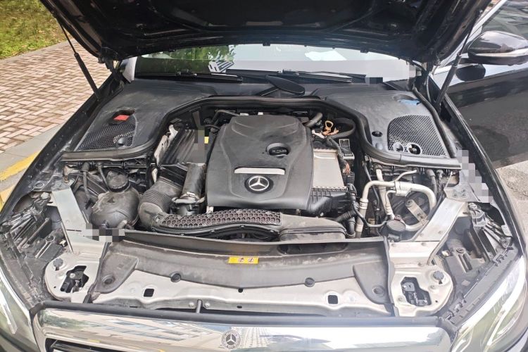 Used Mercedes-Benz E-Class 2018 Facelift E 200 L Engine Bay