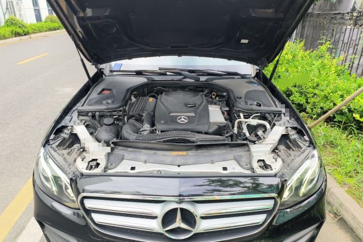 Used Mercedes-Benz E-Class 2018 E 300 L Sport Luxury Edition Engine Bay
