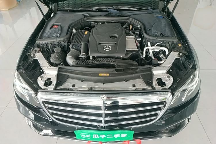 Used Mercedes-Benz E-Class 2018 E 300 L Sport Luxury Edition Engine Bay