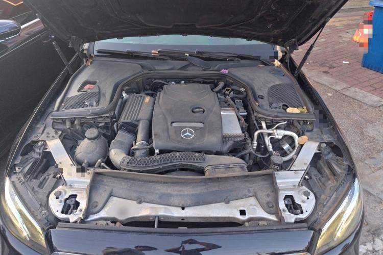 Used Mercedes-Benz E-Class 2018 E 200 L Sport Edition Engine Bay