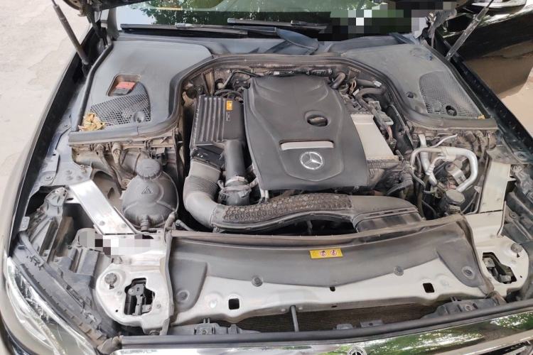 Used Mercedes-Benz E-Class 2018 Facelift E 300 L Luxury Edition Engine Bay