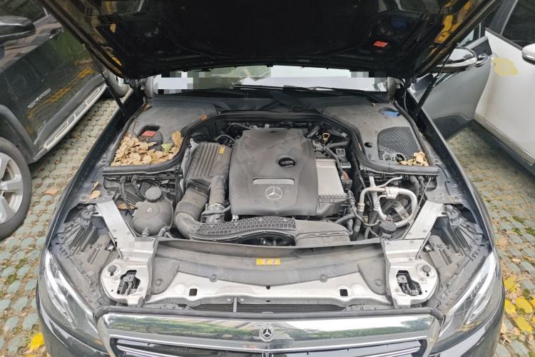 Used Mercedes-Benz E-Class 2018 Facelift E 300 L Luxury Edition Engine Bay