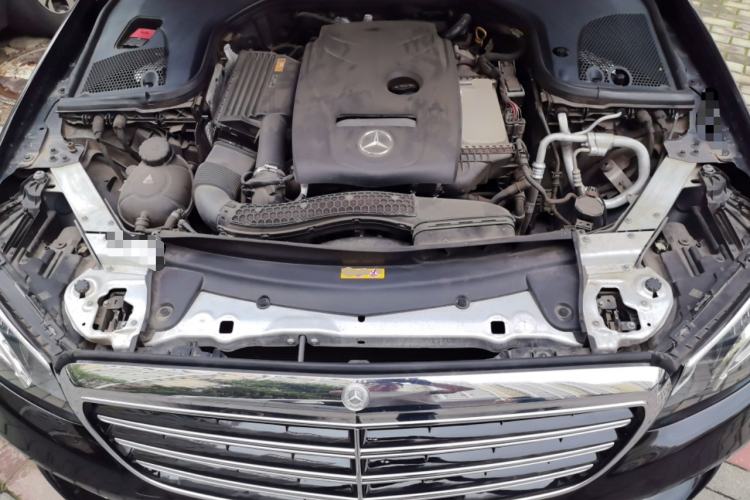 Used Mercedes-Benz E-Class 2018 Facelift E 200 L Engine Bay