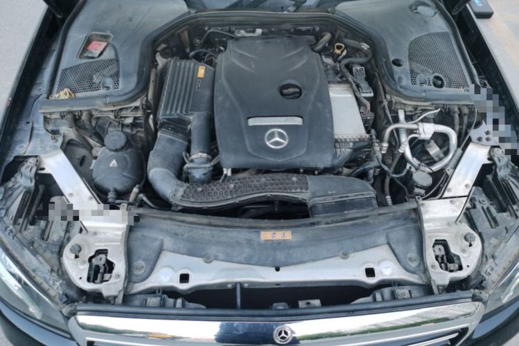 Used Mercedes-Benz E-Class 2018 Facelift E 300 L Luxury Edition Engine Bay
