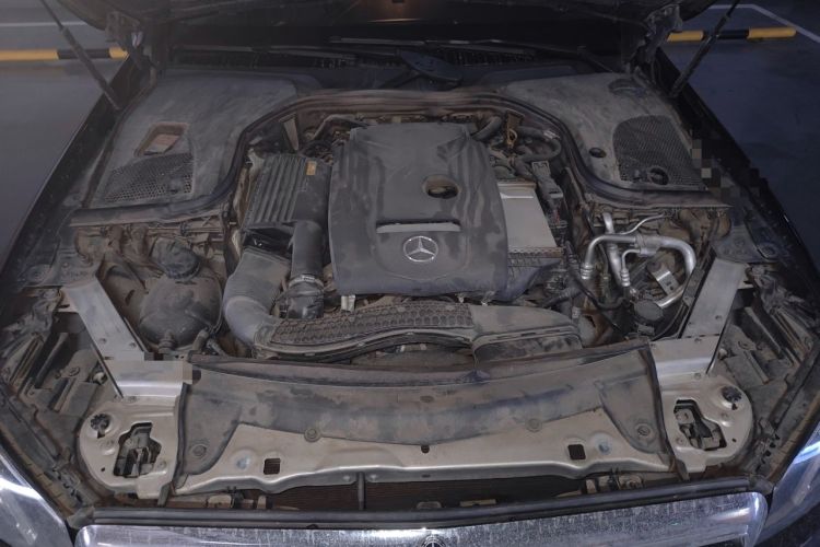 Used Mercedes-Benz E-Class 2018 Facelift E 200 L Engine Bay