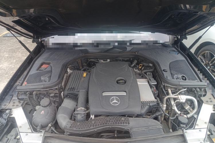Used Mercedes-Benz E-Class 2018 E 300 L Luxury Model Engine Bay