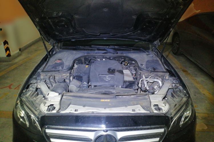 Used Mercedes-Benz E-Class 2018 E 300 L Luxury Model Engine Bay