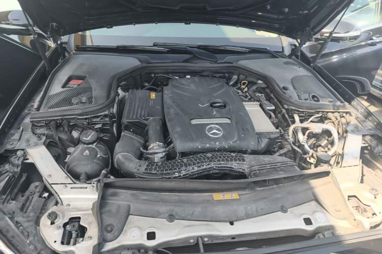 Used Mercedes-Benz E-Class 2018 Restyled E 300 L Sport Luxury Edition Engine Bay