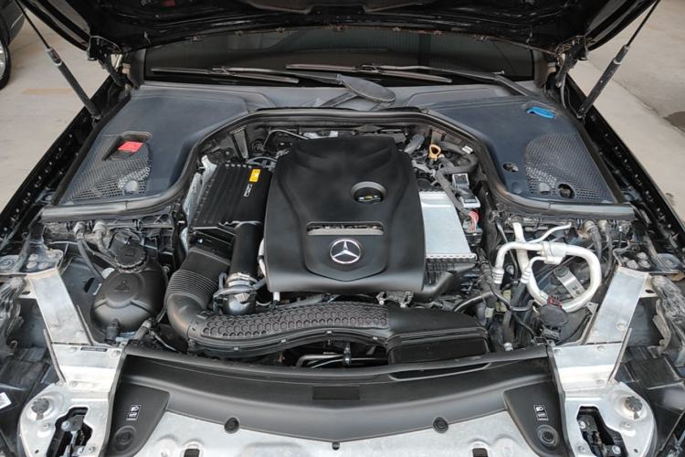 Used Mercedes-Benz E-Class 2018 Restyled E 300 L Sport Luxury Edition Engine Bay