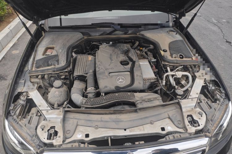 Used Mercedes-Benz E-Class 2018 Facelift E 200 L 4MATIC Engine Bay