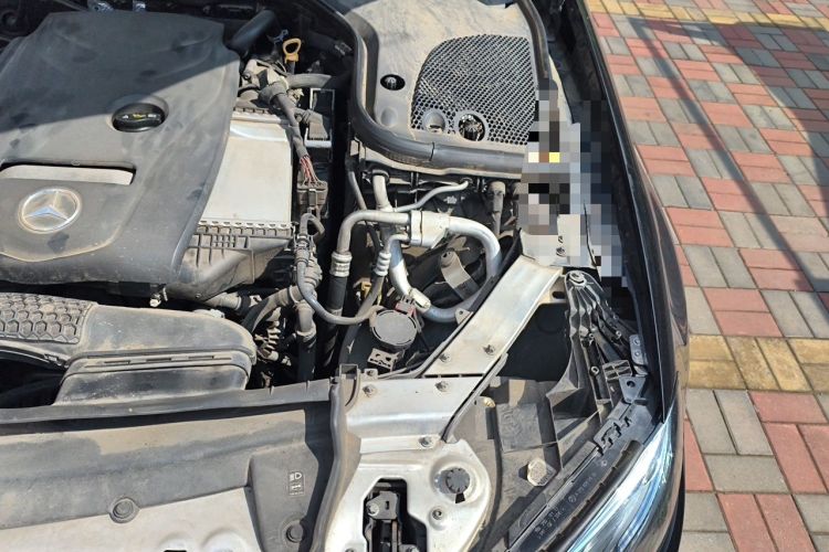 Used Mercedes-Benz E-Class 2018 E 300 L Stylish Model Engine Bay Left