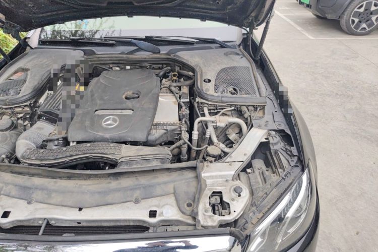 Used Mercedes-Benz E-Class 2018 E 300 L Luxury Model Engine Bay Left